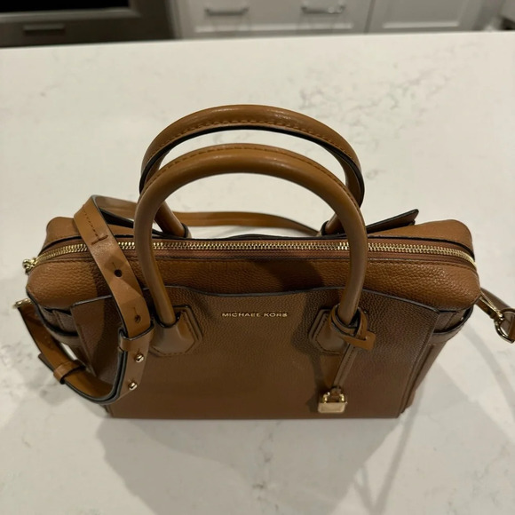 Michael Kors Mercer Pebbled Leather Belted Satchel - Picture 2 of 12